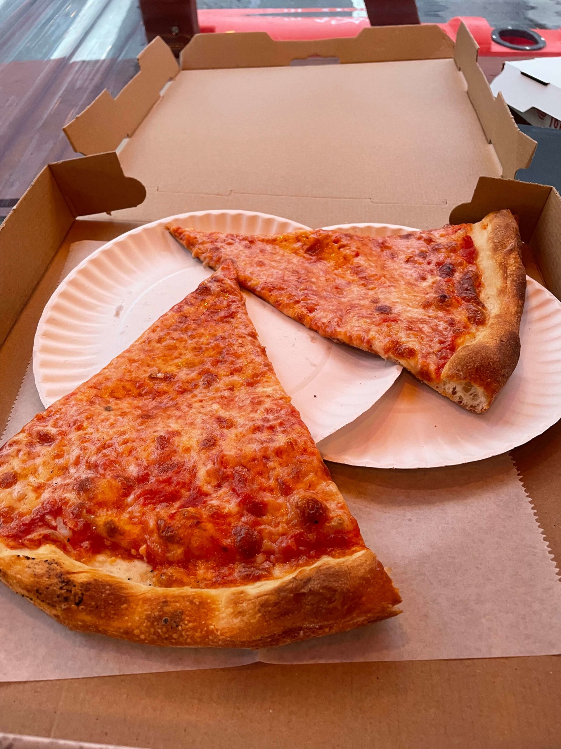 10 Best Places to Eat in New York City In Travel